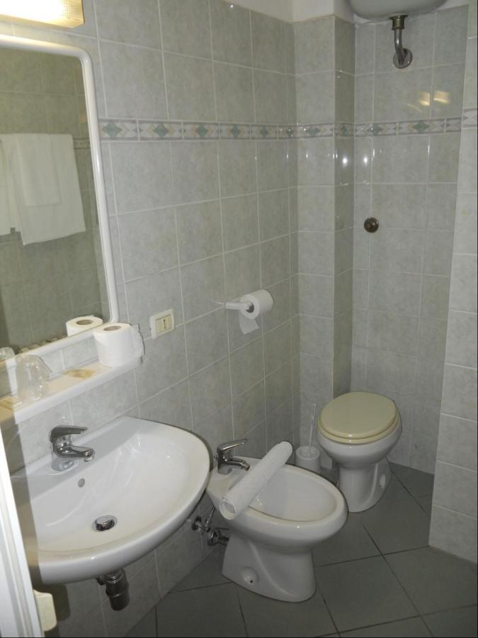 Albergo Italia Ancona Exterior photo